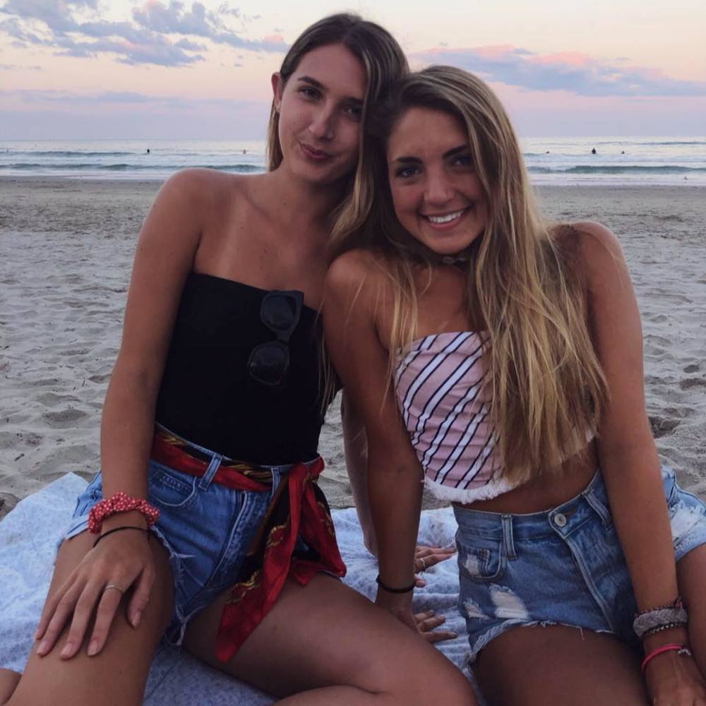 Meet your Posher, Mia